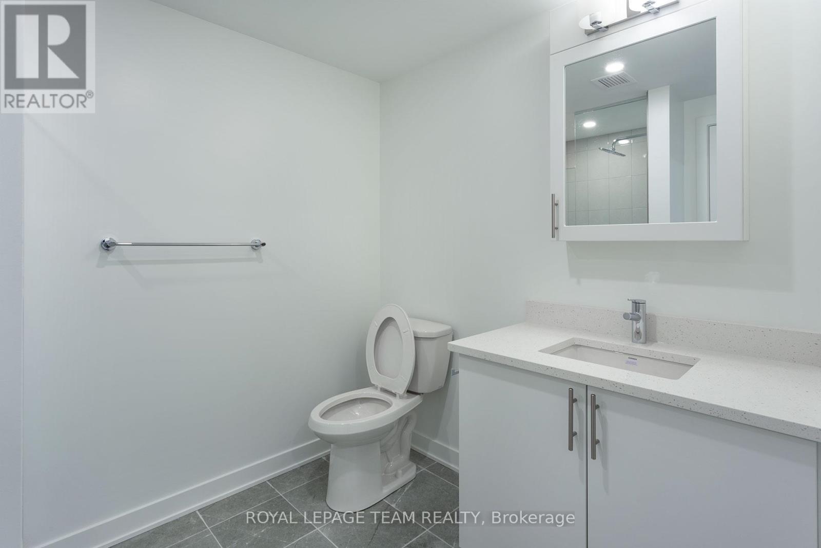 2209 - 340 Queen Street, Ottawa, Ontario  K1R 5A5 - Photo 8 - X12855002