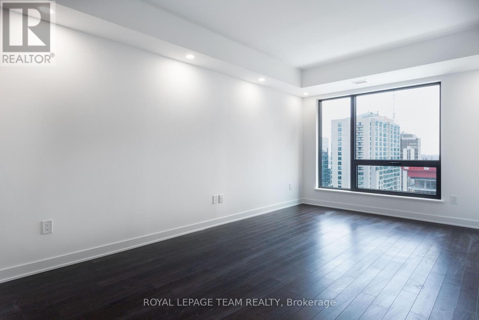 2209 - 340 Queen Street, Ottawa, Ontario  K1R 5A5 - Photo 5 - X12855002