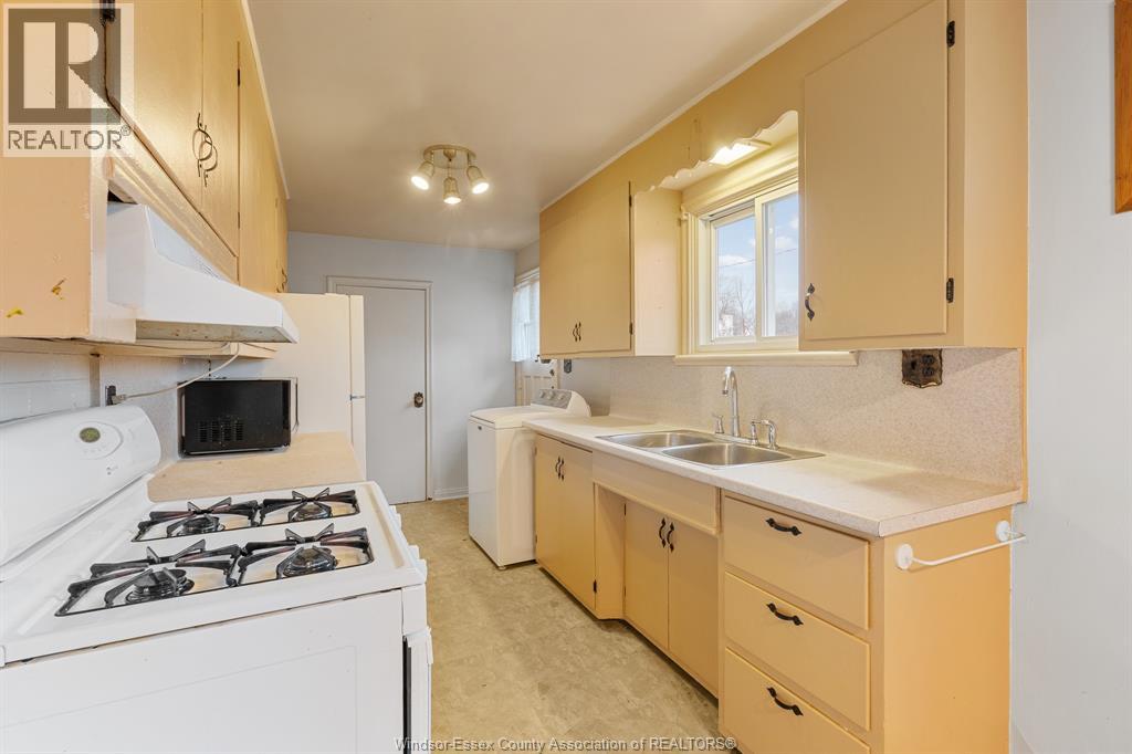 16 Noble Avenue, Leamington, Ontario  N8H 3S6 - Photo 13 - 26004652