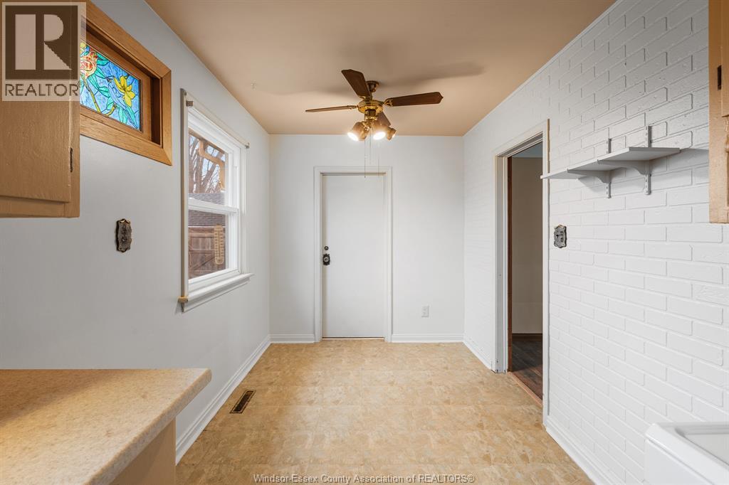 16 Noble Avenue, Leamington, Ontario  N8H 3S6 - Photo 11 - 26004652