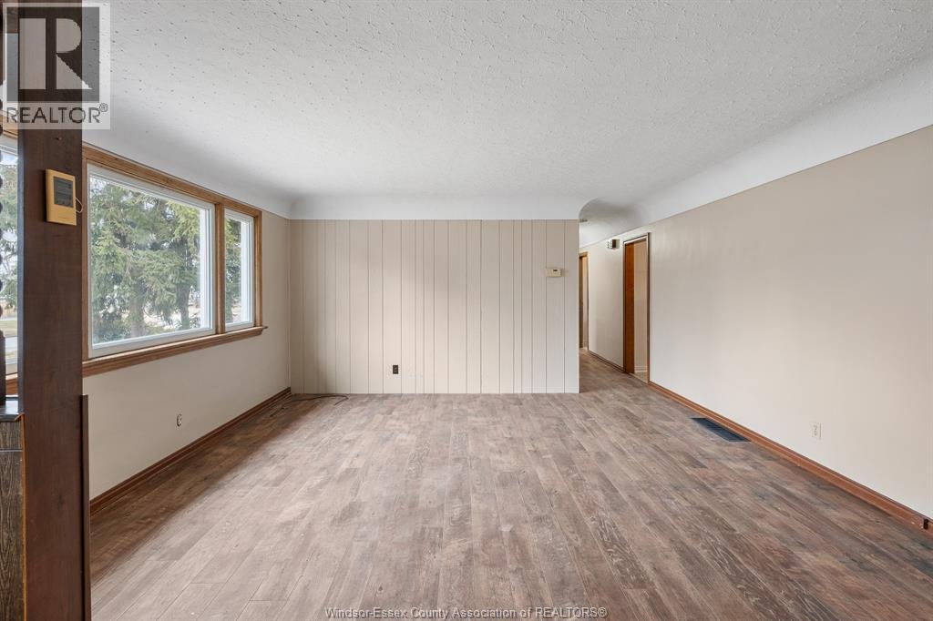 16 Noble Avenue, Leamington, Ontario  N8H 3S6 - Photo 8 - 26004652