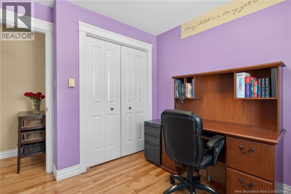 94 Falcon, Moncton, New Brunswick  E1G 0H7 - Photo 20 - NB134631