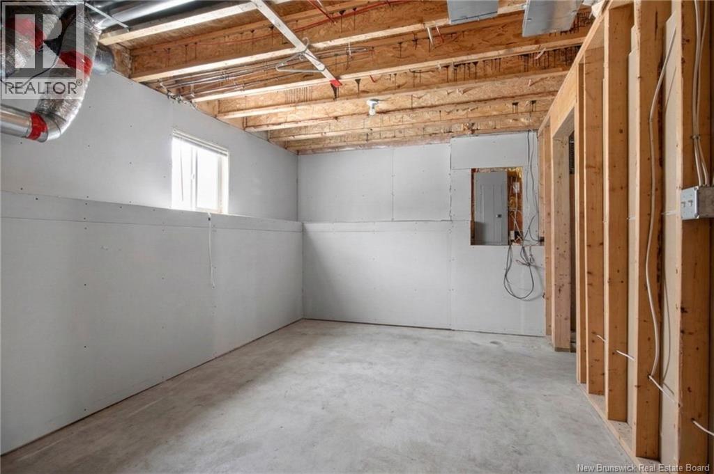 94 Falcon, Moncton, New Brunswick  E1G 0H7 - Photo 30 - NB134631