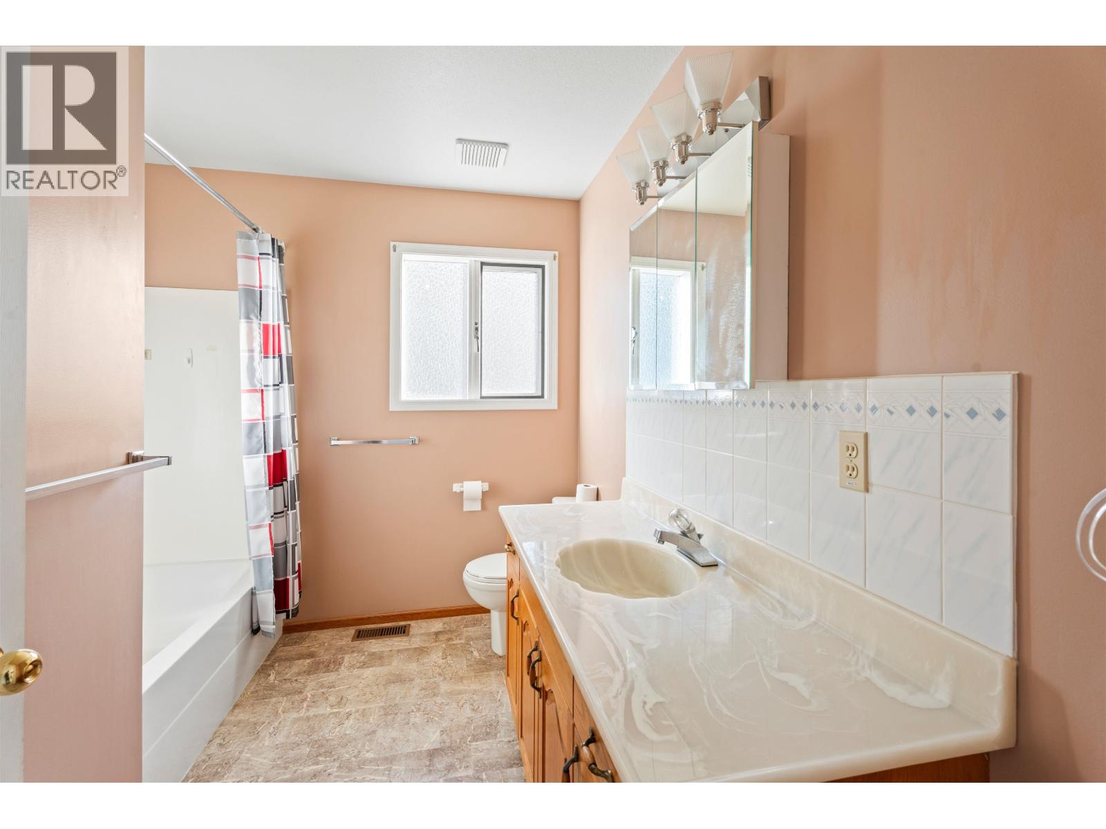 4050 Barnes Drive, Prince George, British Columbia  V2N 5K8 - Photo 16 - R3096499