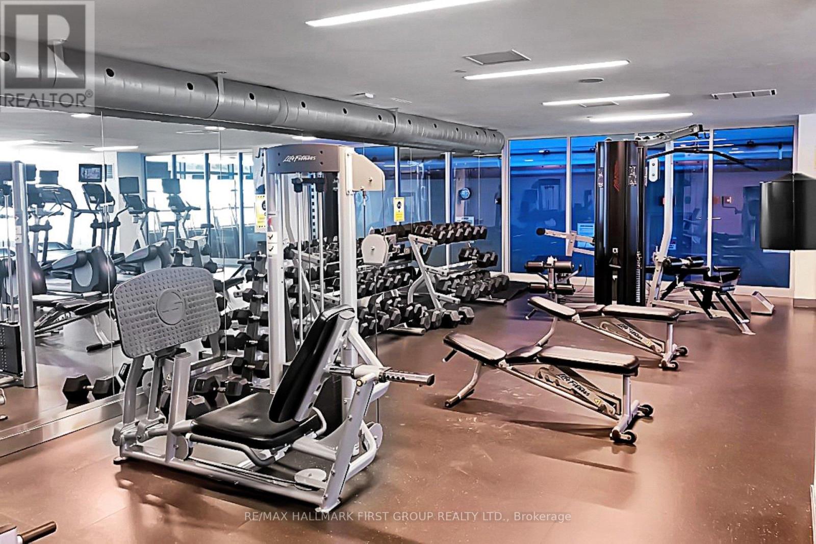 530 - 21 Iceboat Terrace, Toronto (Waterfront Communities), Ontario  M5V 4A9 - Photo 17 - C12854962