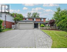 157 PLEASANT VIEW DRIVE, Toronto, Ontario