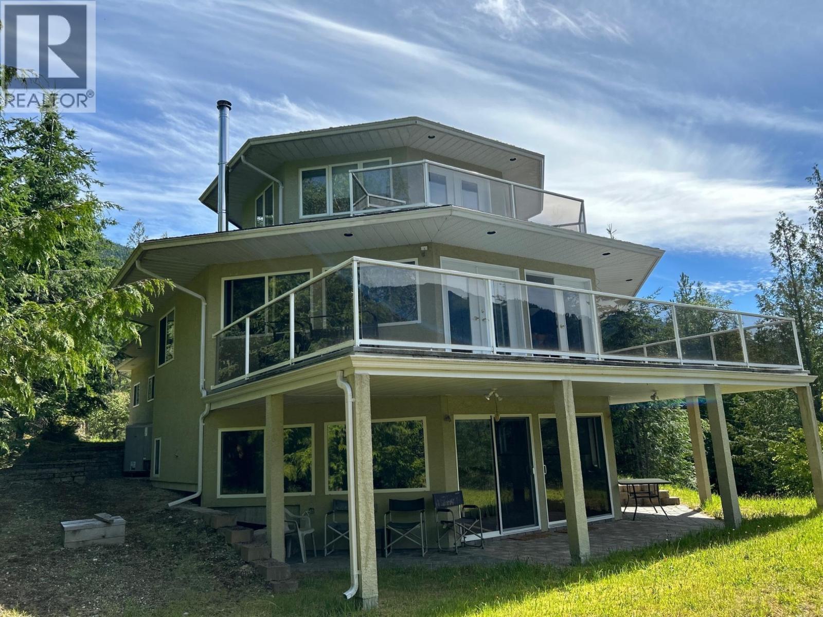 245 Rainbow Ridge Road, Procter, British Columbia