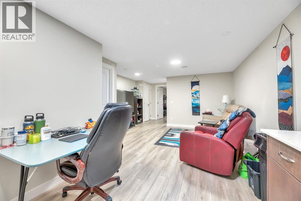 21427 Sheriff King Street Sw, Calgary, Alberta  T2X 5S2 - Photo 36 - A2280248