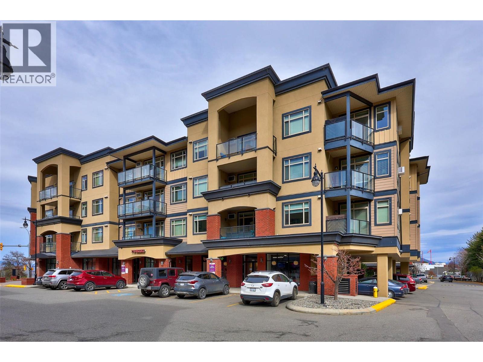 775 McGill Road Unit# 407, Kamloops, British Columbia