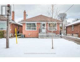 3 WILLOWHURST CRESCENT, Toronto, Ontario