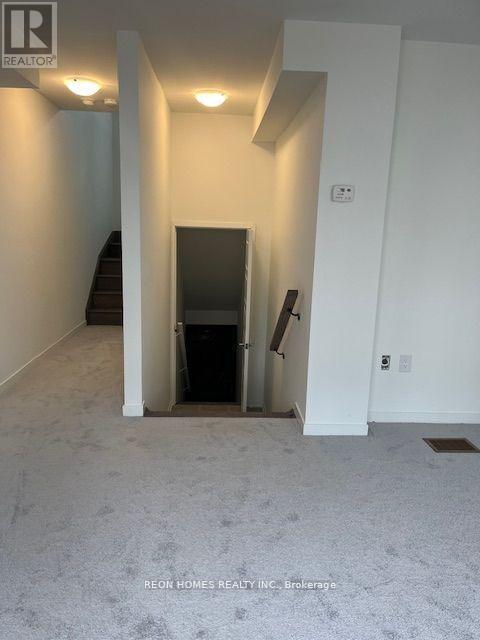 764 Heathrow Path, Oshawa, Ontario  L1H 7K5 - Photo 11 - E12855114