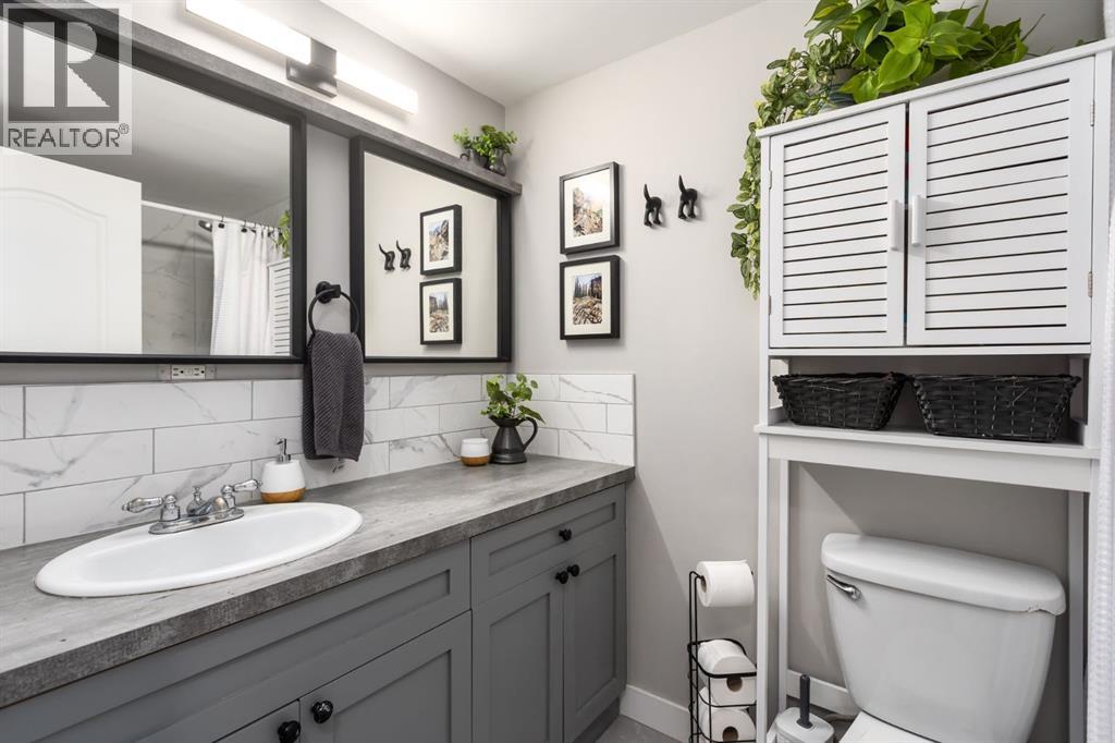 31, 528 Cedar Crescent Sw, Calgary, Alberta  T3C 2Y8 - Photo 12 - A2285651