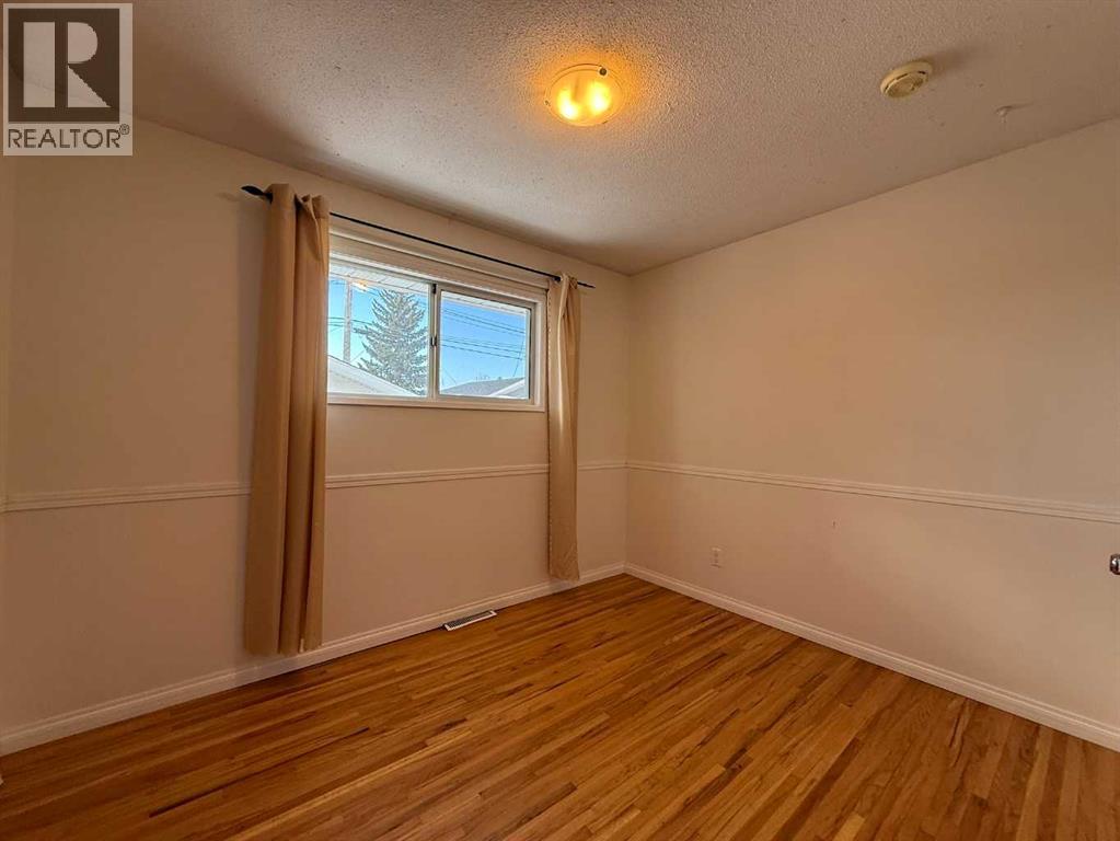 37 Arbour Crescent Se, Calgary, Alberta  T2J 0X6 - Photo 8 - A2288965