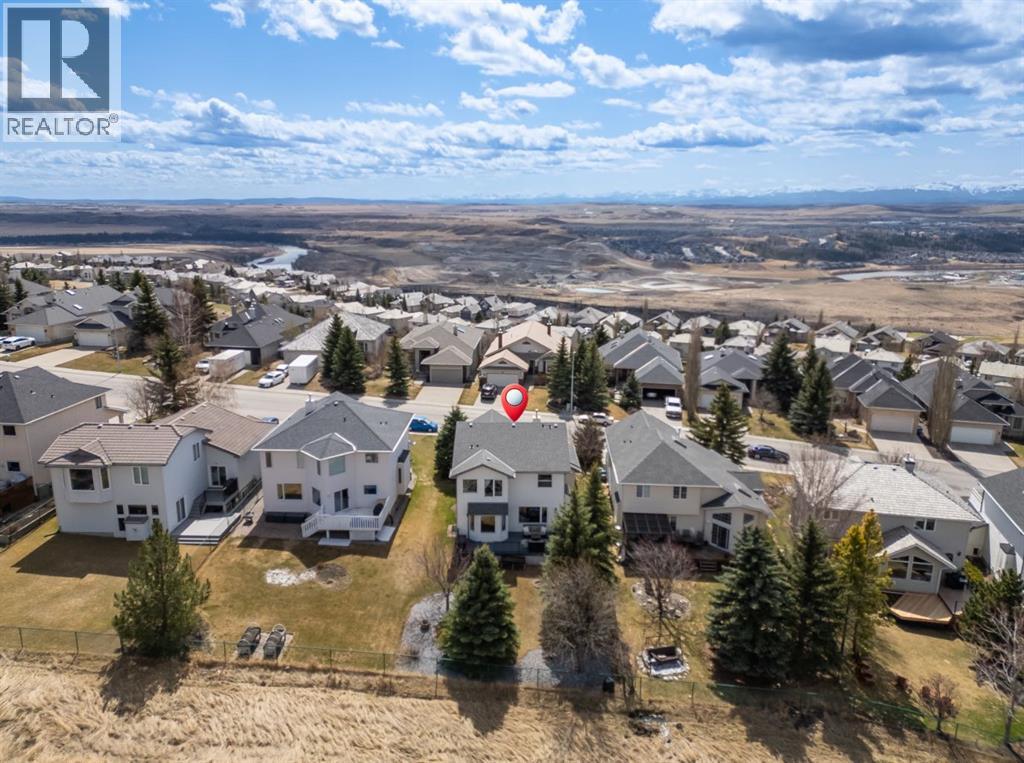 18 Gleneagles View, Cochrane, Alberta  T4C 1N9 - Photo 38 - A2291305