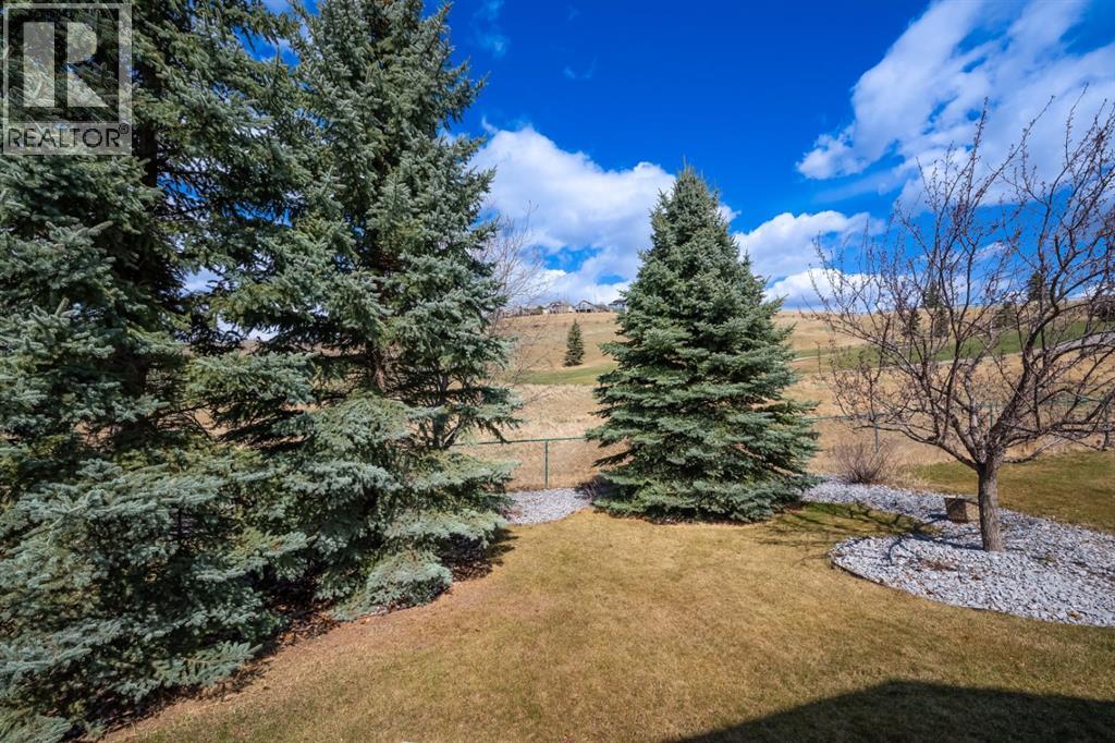18 Gleneagles View, Cochrane, Alberta  T4C 1N9 - Photo 36 - A2291305