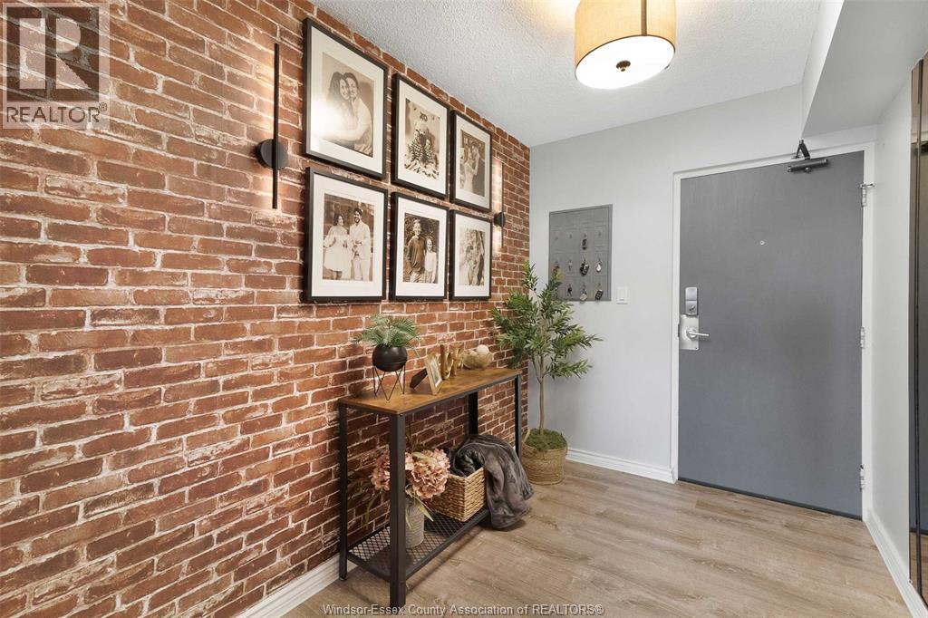 380 Pelissier Street Unit# 708, Windsor, Ontario N9A 6V7 - Photo 2 - 26004617