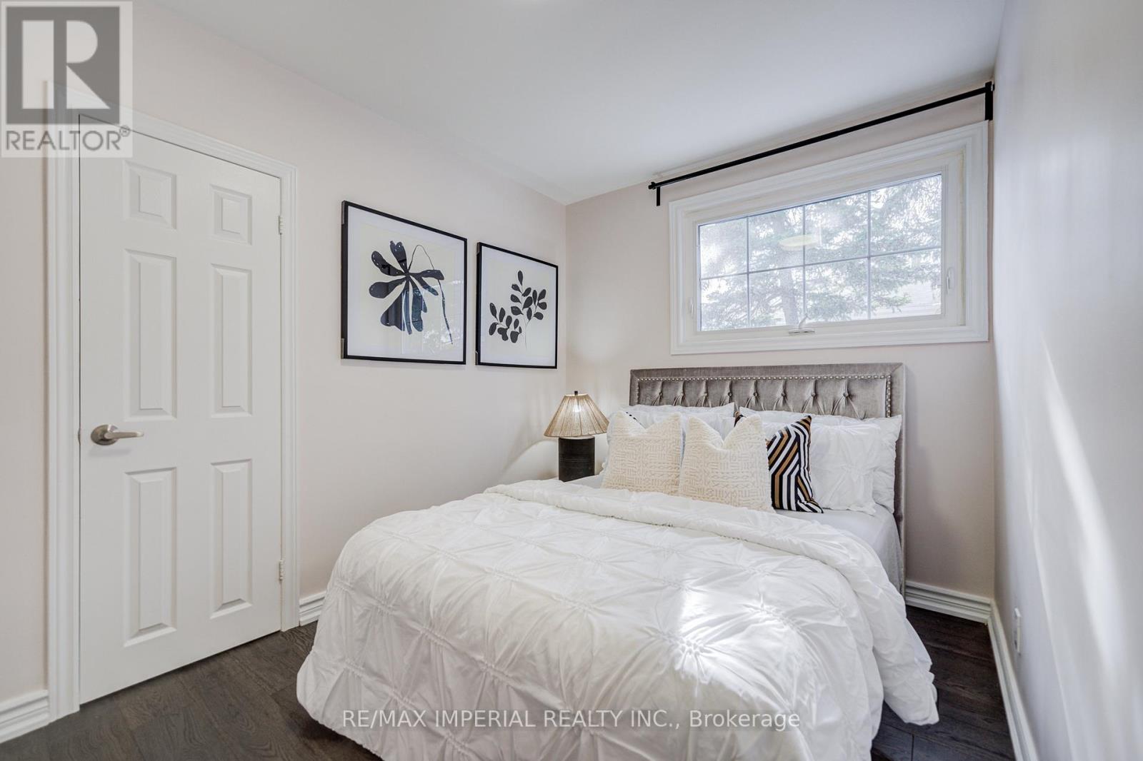 254 Browndale Crescent, Richmond Hill (Crosby), Ontario  L4C 3J1 - Photo 22 - N12854982