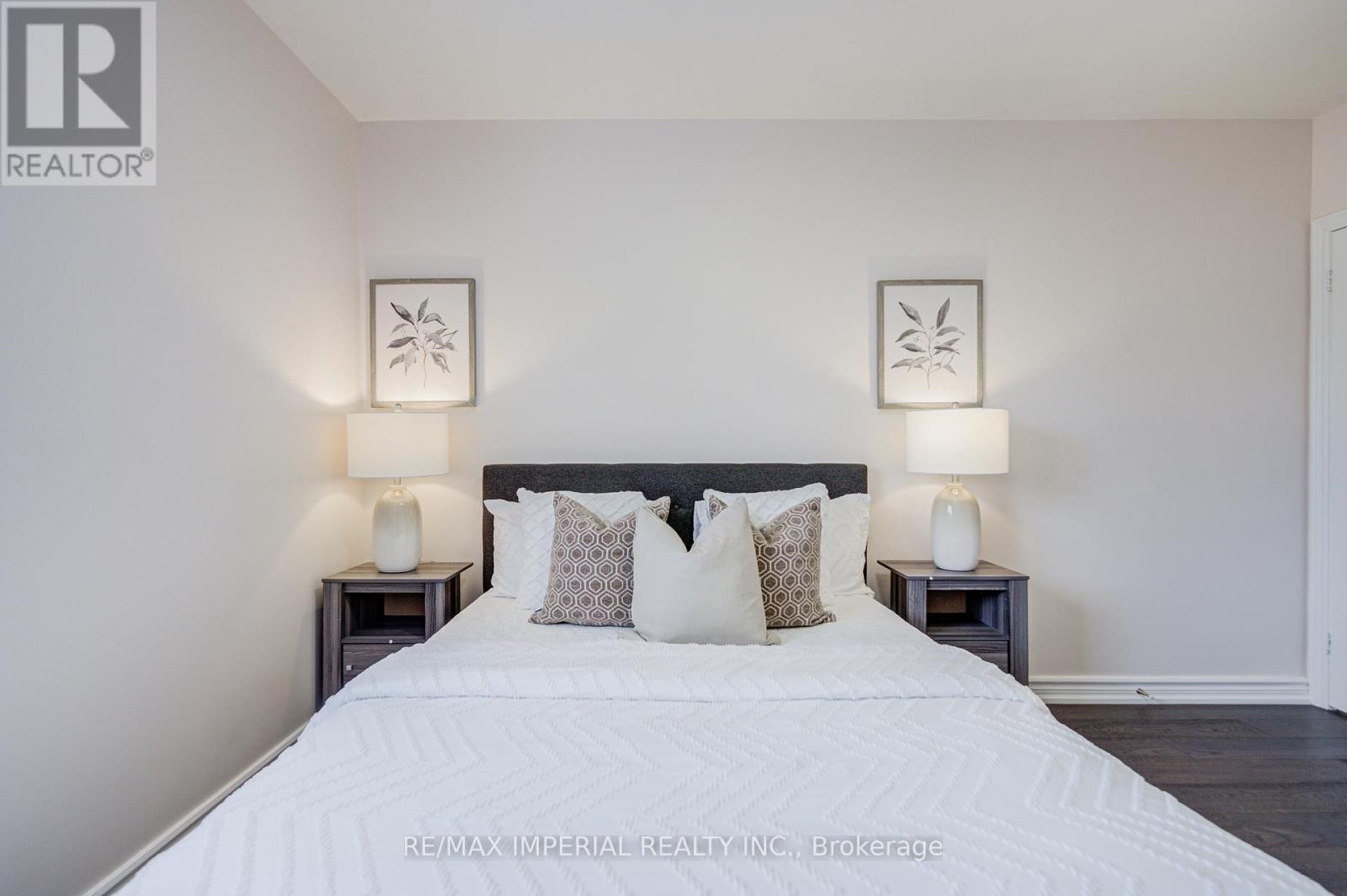 254 Browndale Crescent, Richmond Hill (Crosby), Ontario  L4C 3J1 - Photo 27 - N12854982