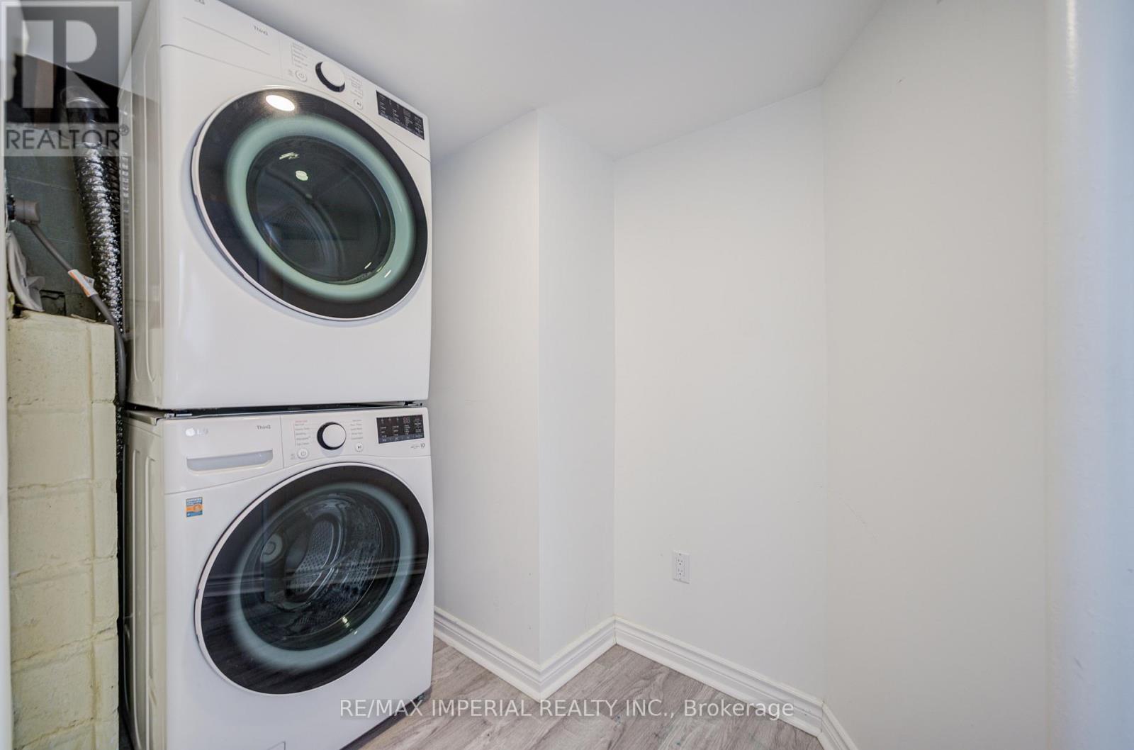 254 Browndale Crescent, Richmond Hill (Crosby), Ontario  L4C 3J1 - Photo 29 - N12854982