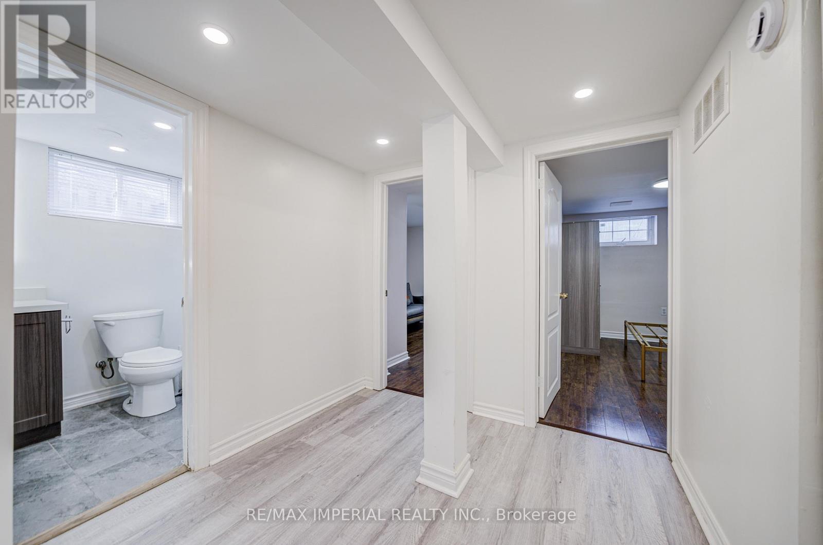 254 Browndale Crescent, Richmond Hill (Crosby), Ontario  L4C 3J1 - Photo 31 - N12854982