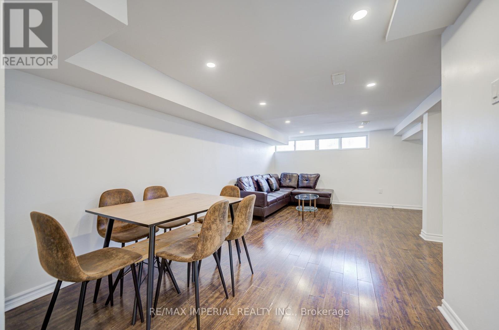 254 Browndale Crescent, Richmond Hill (Crosby), Ontario  L4C 3J1 - Photo 33 - N12854982