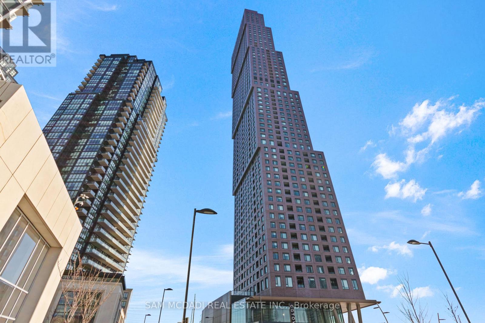 3704 - 2920 HIGHWAY 7, Vaughan, Ontario