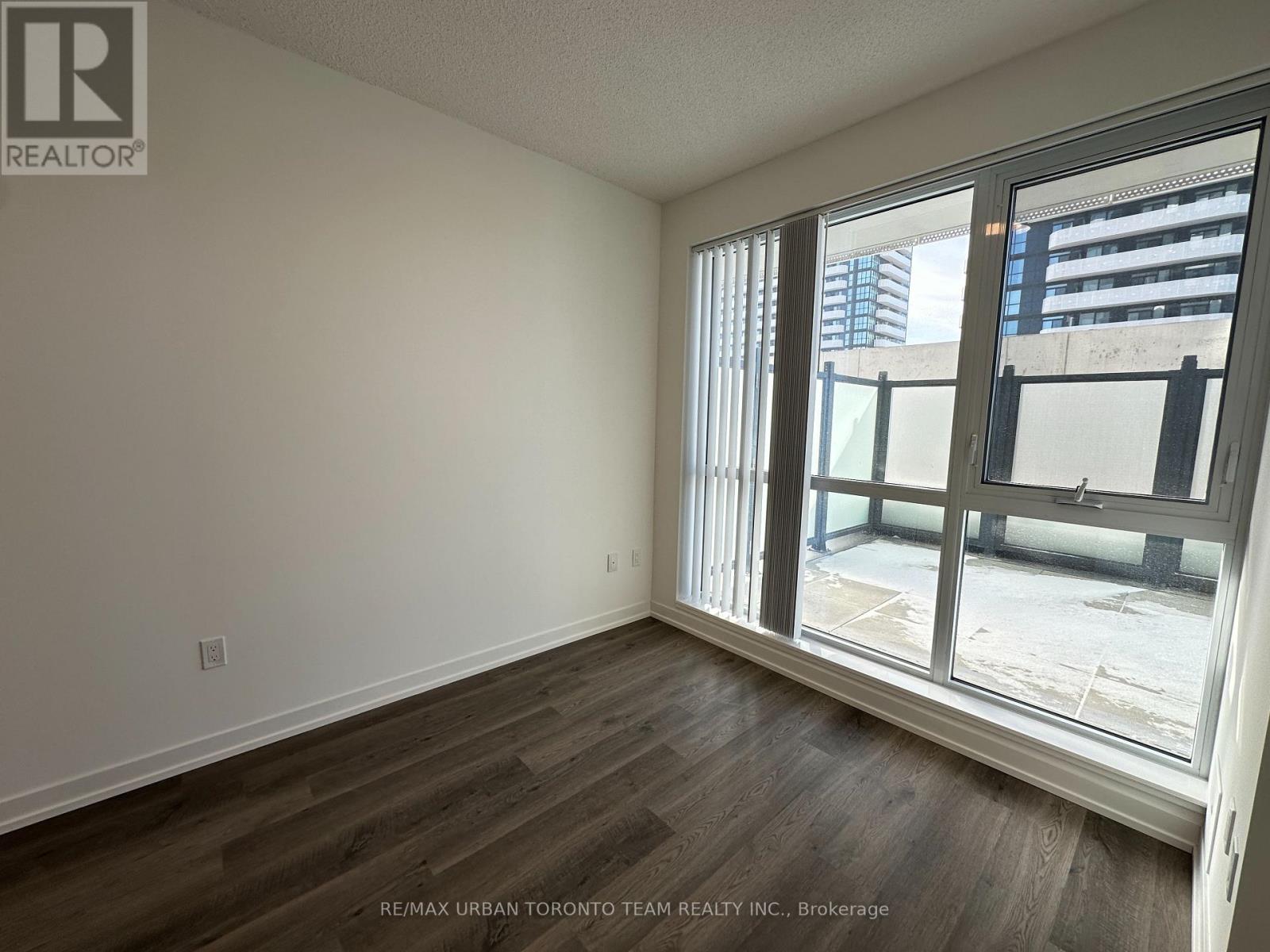 501 - 8 Interchange Way, Vaughan (Vaughan Corporate Centre), Ontario  L4K 5Z7 - Photo 8 - N12855090