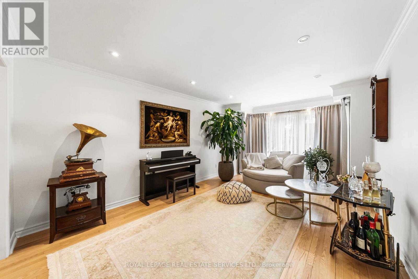 27 Savoy Crescent, Vaughan, Ontario  L4J 7W3 - Photo 6 - N12855168