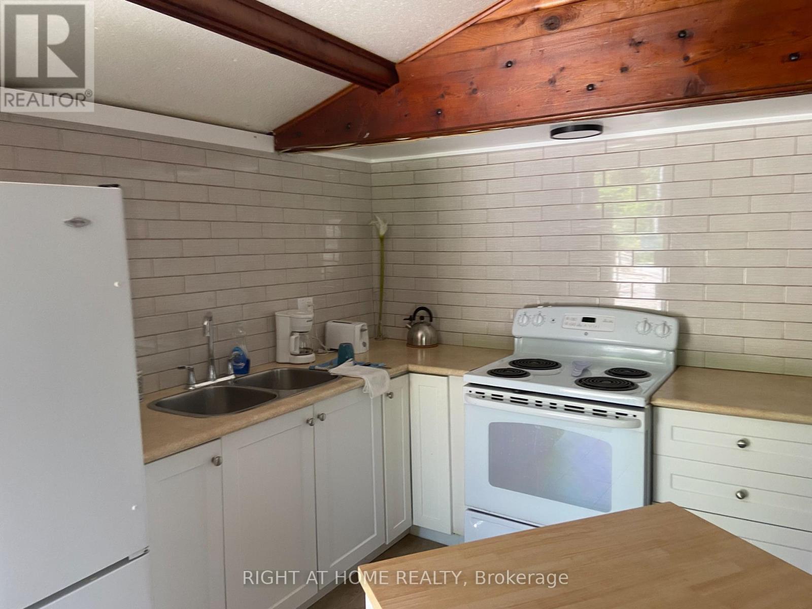 1725 Earl Haid Avenue, Severn, Ontario  L0K 1E0 - Photo 21 - S12855148