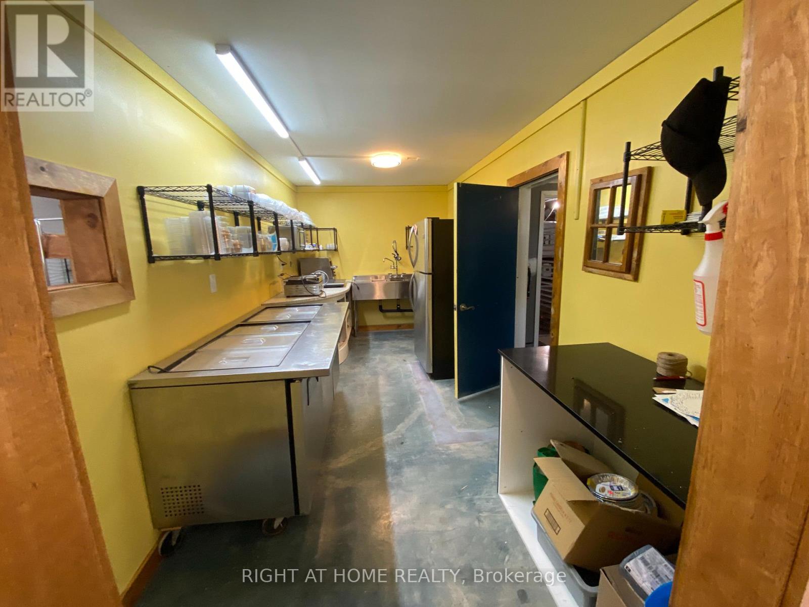 1725 Earl Haid Avenue, Severn, Ontario  L0K 1E0 - Photo 9 - S12855148