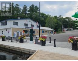 1725 EARL HAID AVENUE, Severn, Ontario