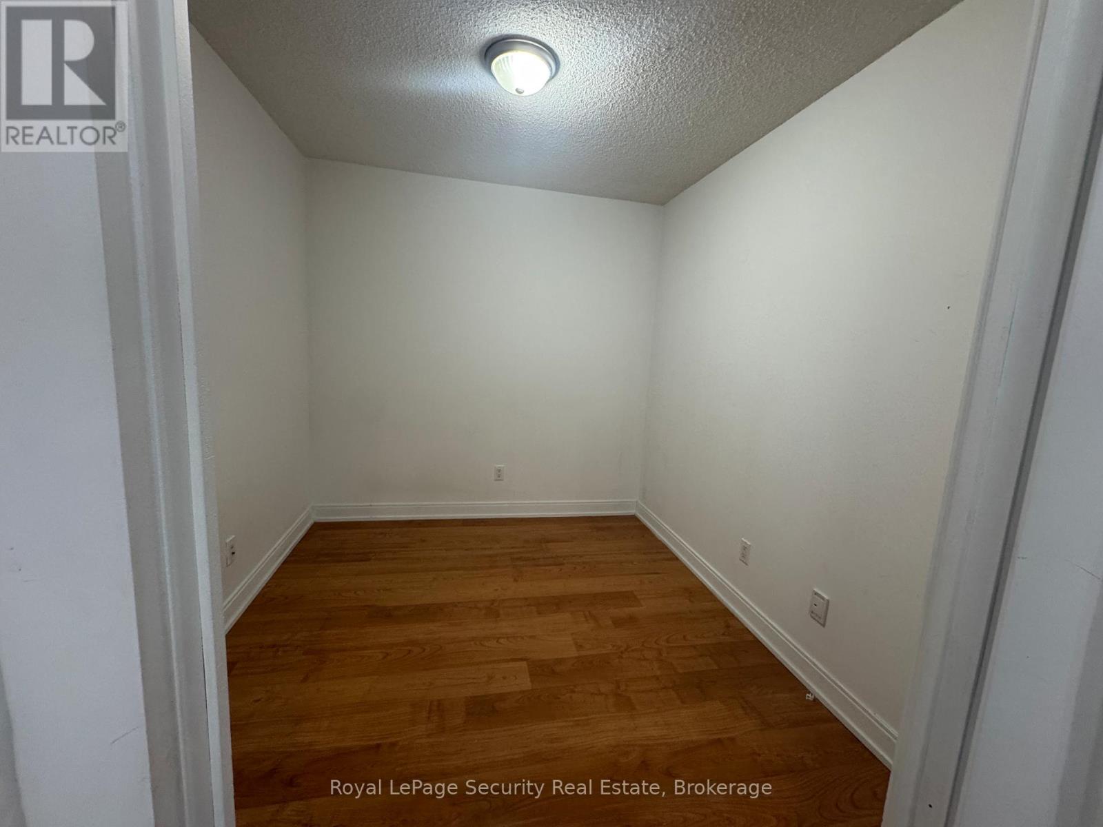 2531 - 35 Viking Lane, Toronto, Ontario  M9B 0A2 - Photo 15 - W12695334