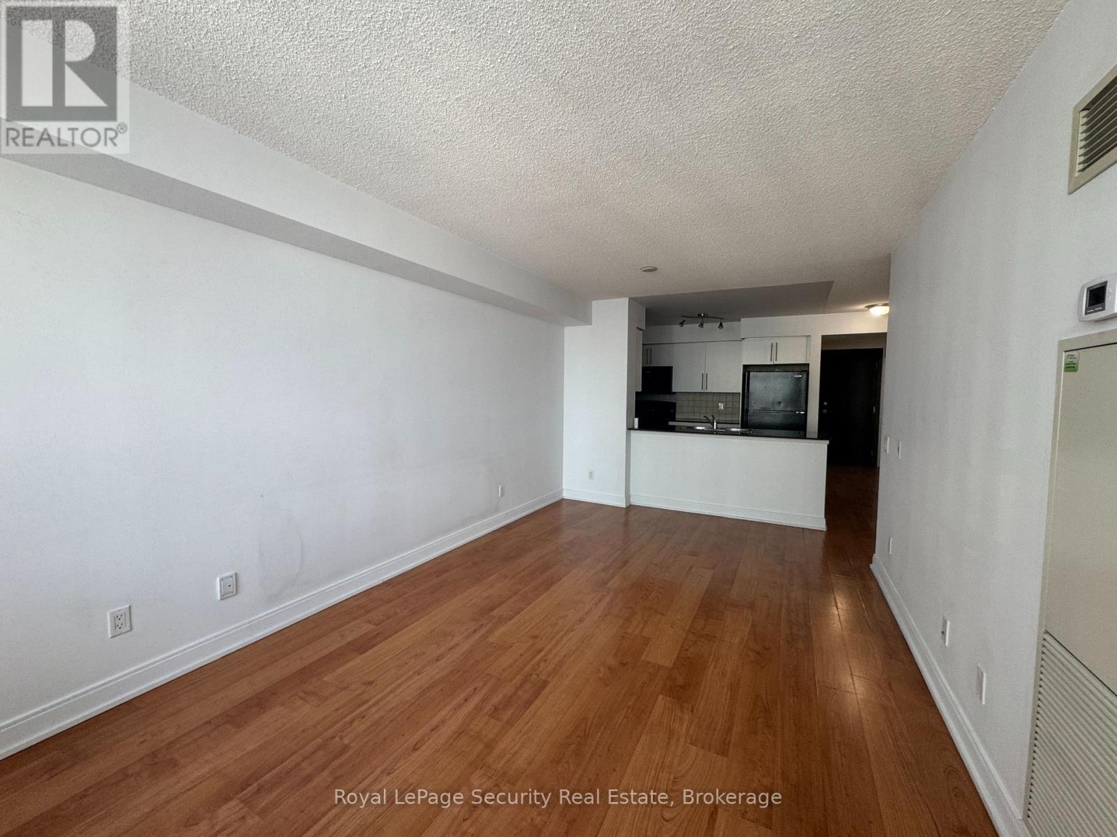 2531 - 35 Viking Lane, Toronto, Ontario  M9B 0A2 - Photo 13 - W12695334