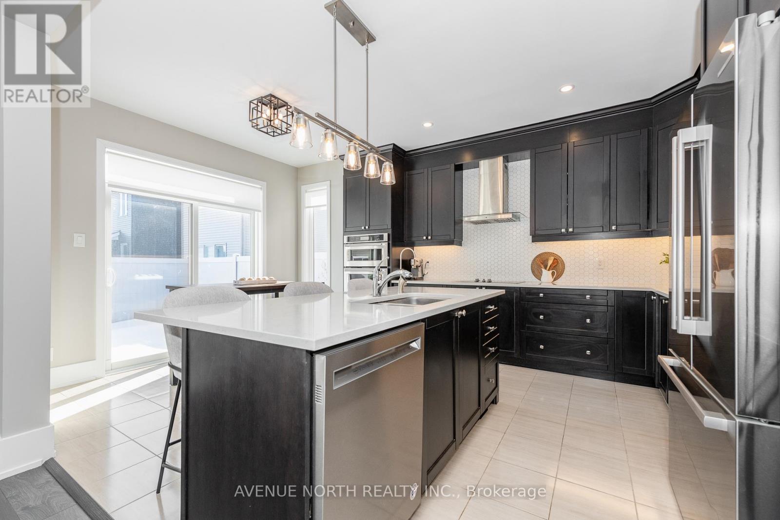 805 Henslows Circle, Ottawa, Ontario  K4A 5H6 - Photo 17 - X12854258