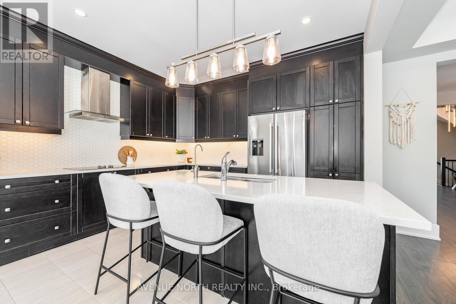 805 Henslows Circle, Ottawa, Ontario  K4A 5H6 - Photo 20 - X12854258