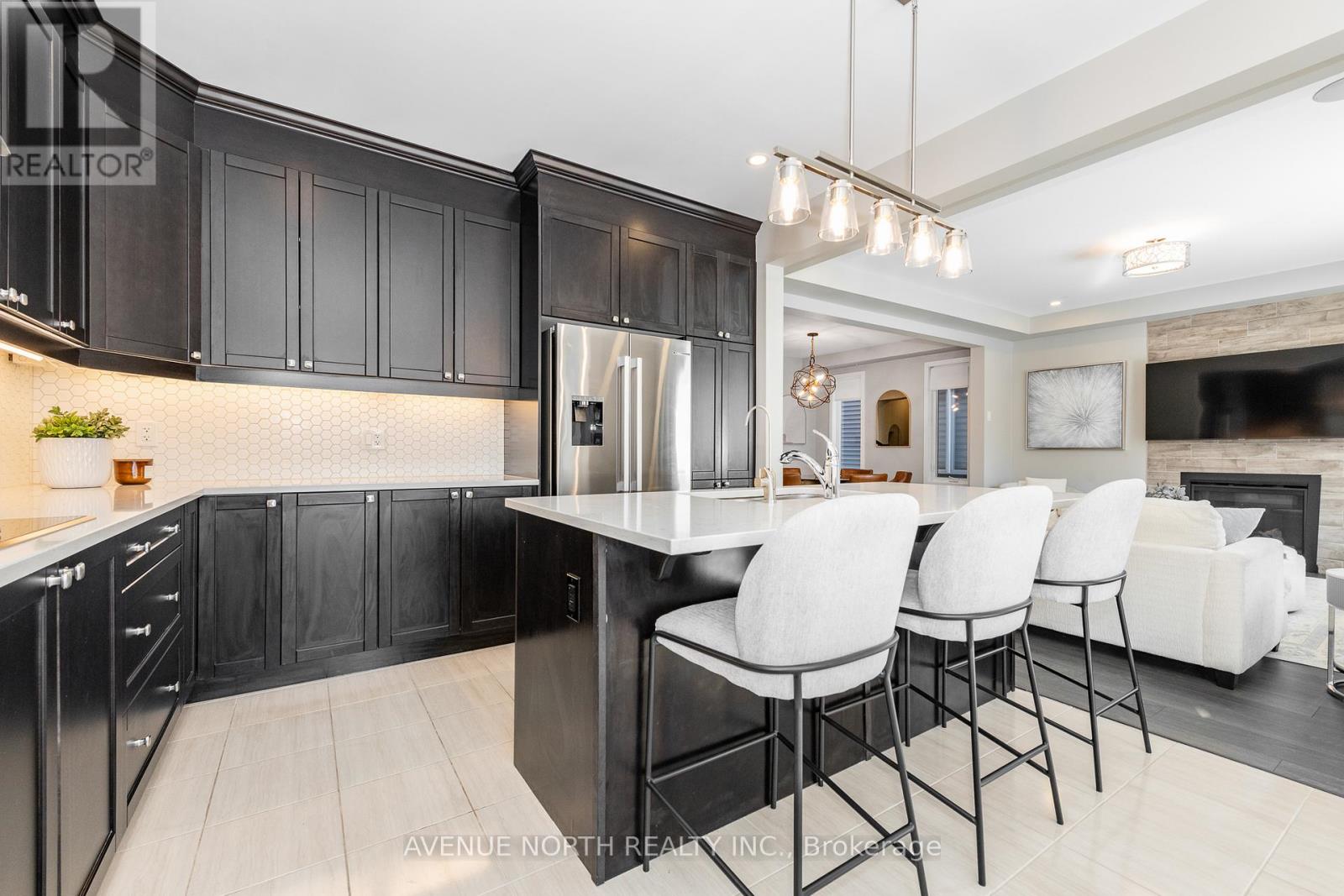 805 Henslows Circle, Ottawa, Ontario  K4A 5H6 - Photo 19 - X12854258