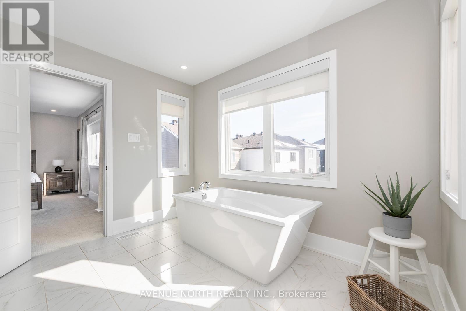 805 Henslows Circle, Ottawa, Ontario  K4A 5H6 - Photo 36 - X12854258