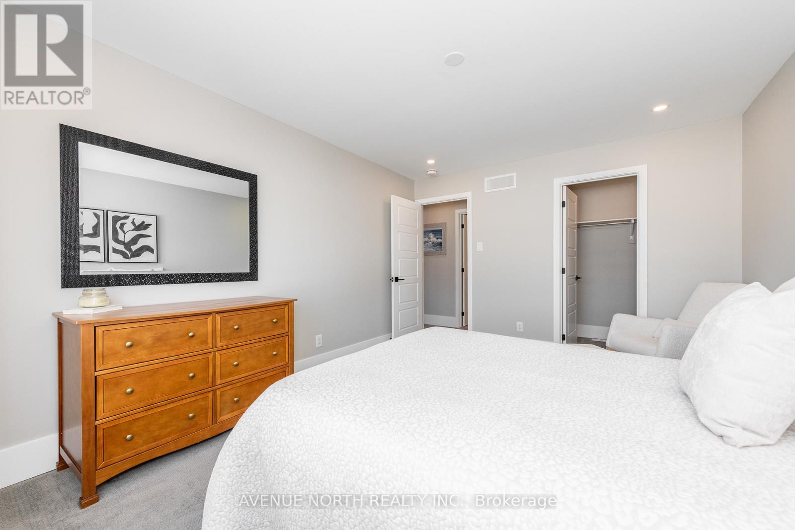 805 Henslows Circle, Ottawa, Ontario  K4A 5H6 - Photo 40 - X12854258