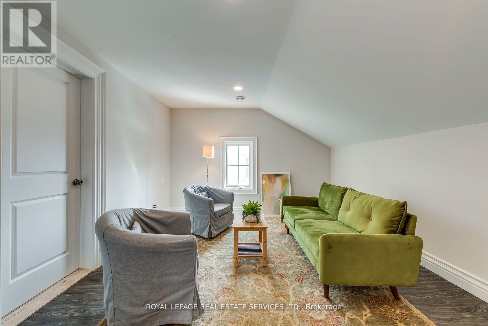 317 Queen Street S, Mississauga, Ontario  L5M 1M3 - Photo 14 - W12855010