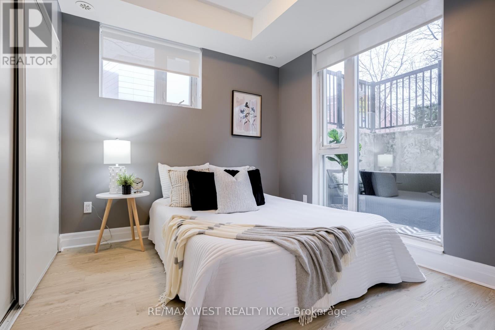 101 - 45 Sousa Mendes Street, Toronto, Ontario  M6P 0A7 - Photo 15 - W12855096