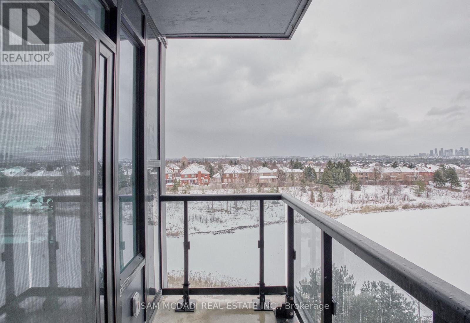 514 - 2495 Eglinton Avenue W, Mississauga (Central Erin Mills), Ontario  L5M 2T2 - Photo 13 - W12855132