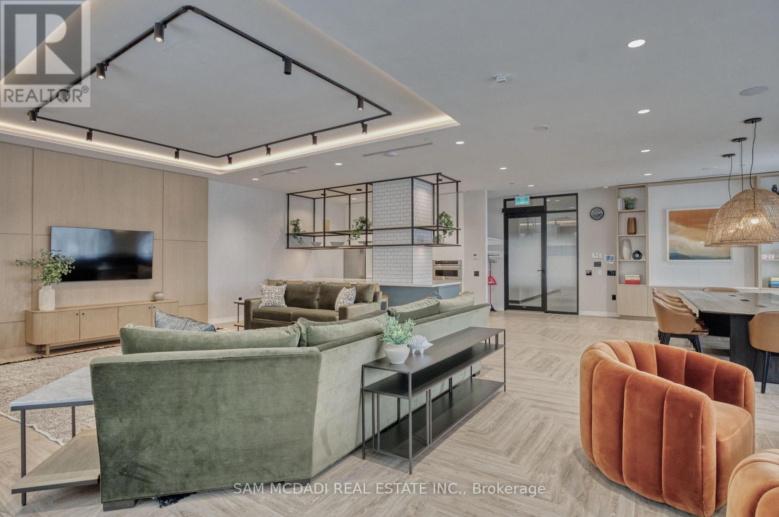 514 - 2495 Eglinton Avenue W, Mississauga (Central Erin Mills), Ontario  L5M 2T2 - Photo 27 - W12855132