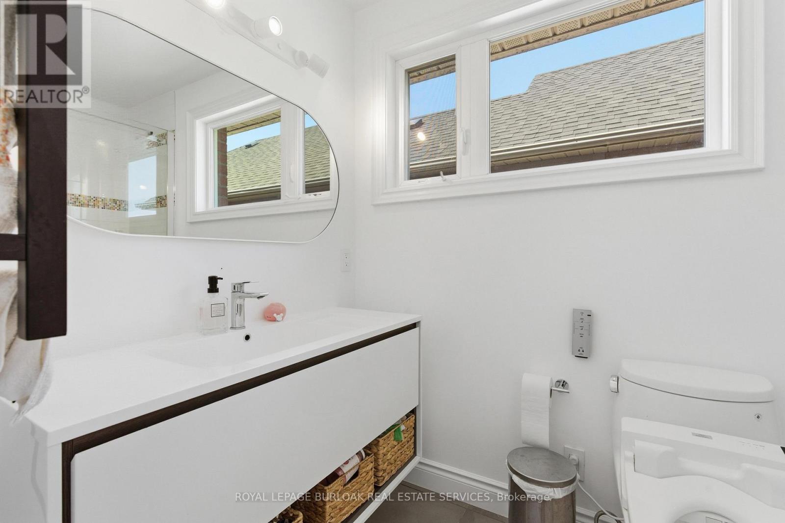 2289 Owlridge Drive, Oakville, Ontario  L6M 3S9 - Photo 29 - W12855158