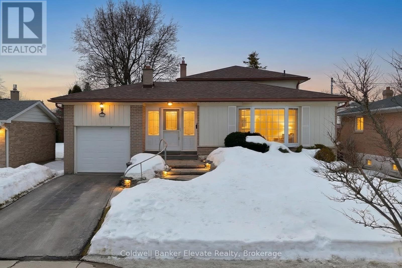 234 DELREX BOULEVARD, Halton Hills, Ontario