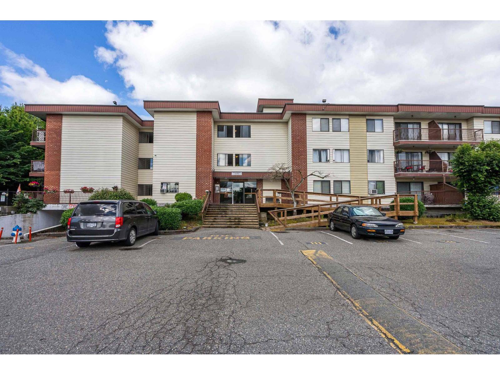 347 1909 Salton Road, Abbotsford, British Columbia  V2S 5B6 - Photo 3 - R3096891