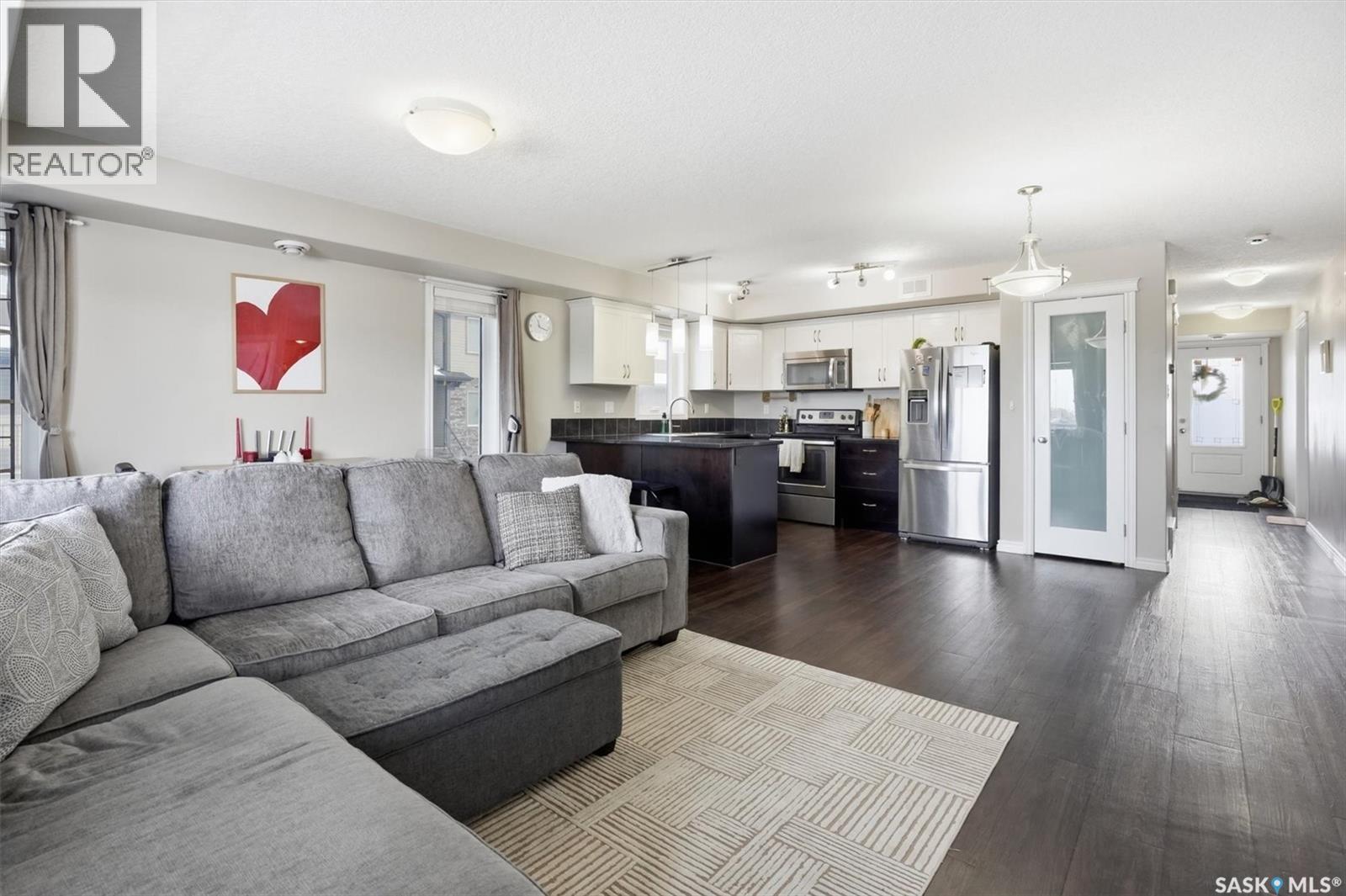 213 210 Rajput Way, Saskatoon, Saskatchewan  S7W 0V7 - Photo 3 - SK029889