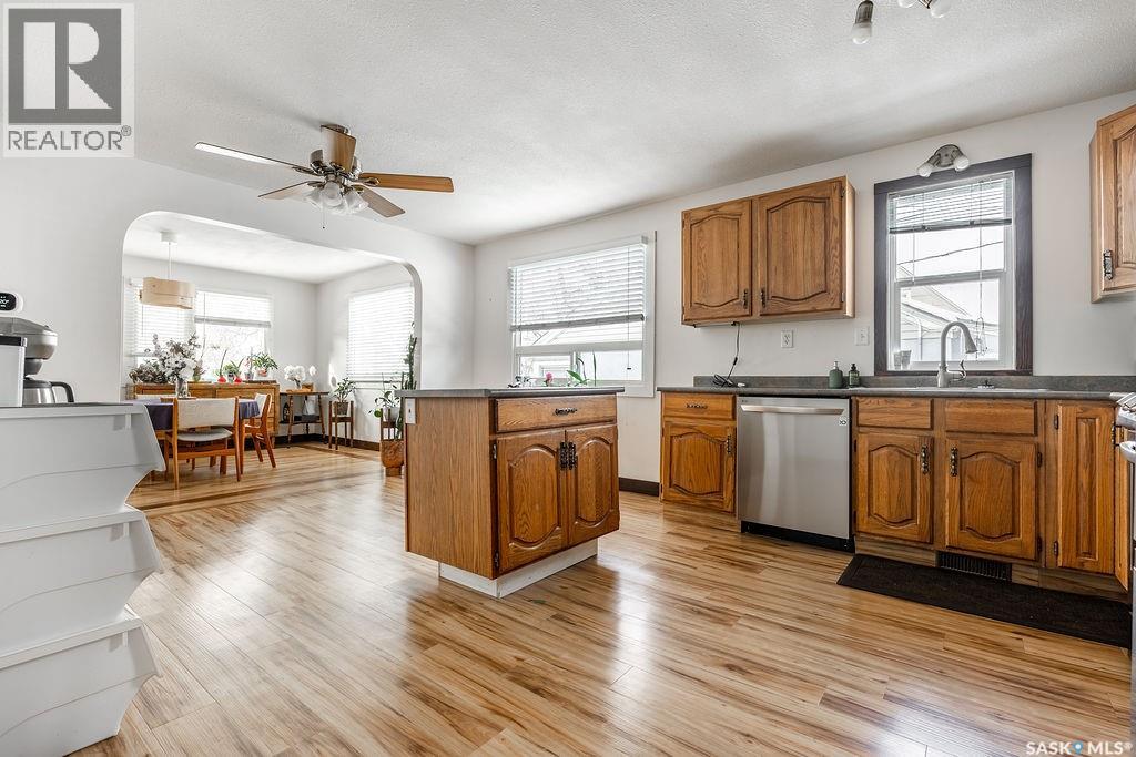 612 M Avenue S, Saskatoon, Saskatchewan  S7M 2L2 - Photo 10 - SK029870