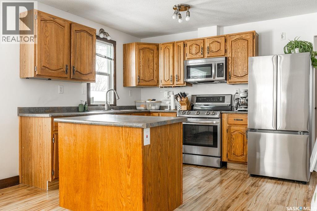 612 M Avenue S, Saskatoon, Saskatchewan  S7M 2L2 - Photo 9 - SK029870