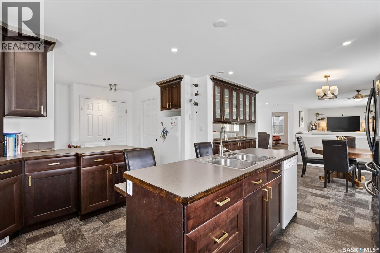 225 Osborne Street, Melfort, Saskatchewan  S0E 1A0 - Photo 18 - SK029822