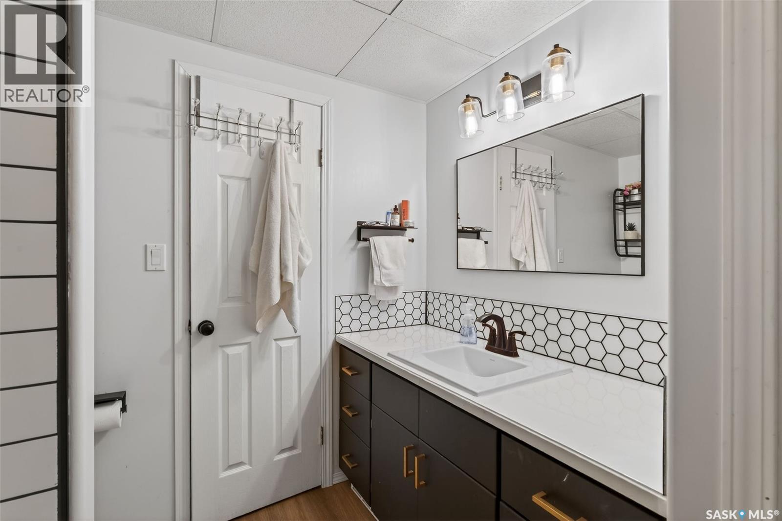 225 Osborne Street, Melfort, Saskatchewan  S0E 1A0 - Photo 35 - SK029822